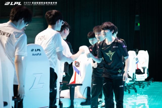 乃至规则制 乃至规则制